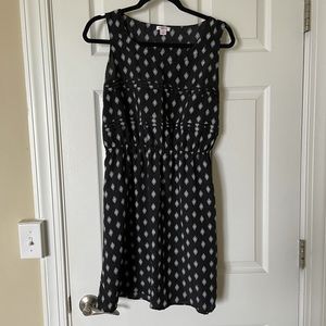 Black and white dress